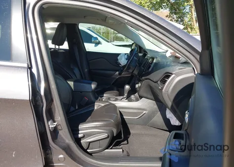 2019 Jeep Cherokee Latitude Plus 4X4 из США, поврежденный, VIN 1C4PJMLB4KD364210